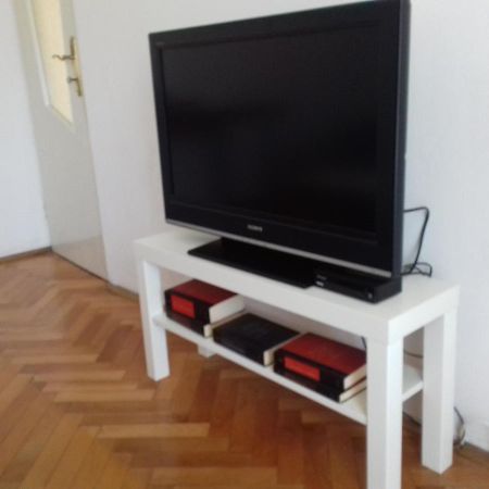 Apartment Dragan Pula Exterior photo